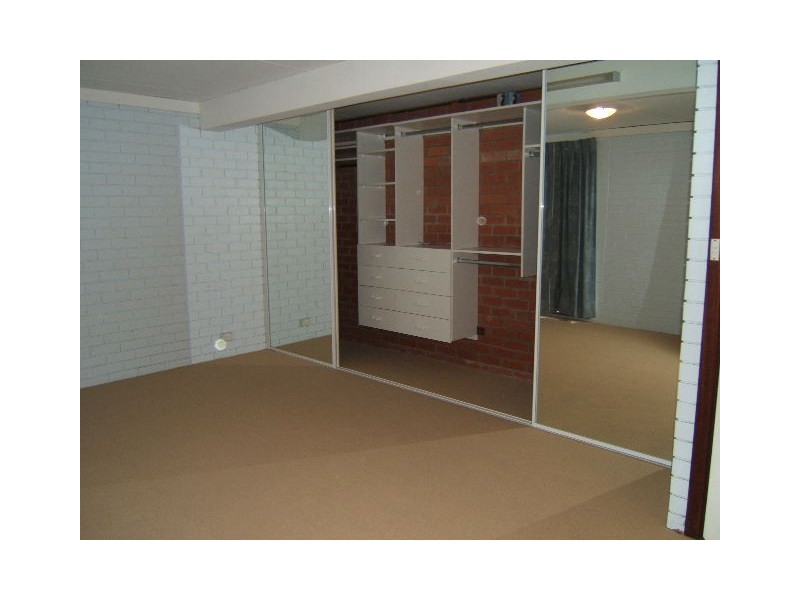 3 Hawaii Road, Jurien Bay WA 6516