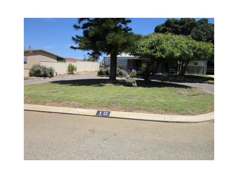 10 Mitchell Street, Green Head WA 6514