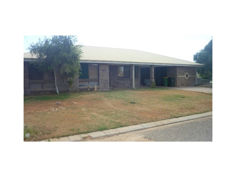 6A Essex Street, Jurien Bay WA 6516