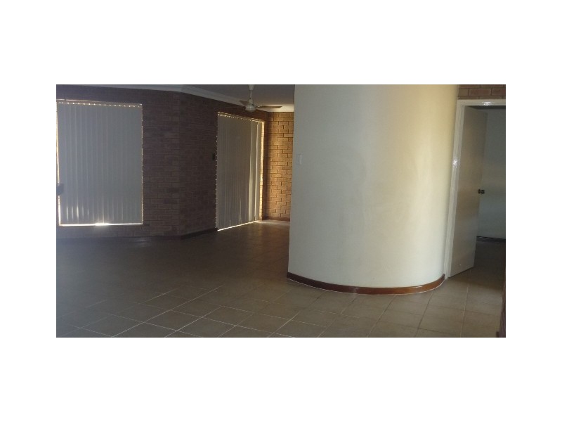 6A Essex Street, Jurien Bay WA 6516