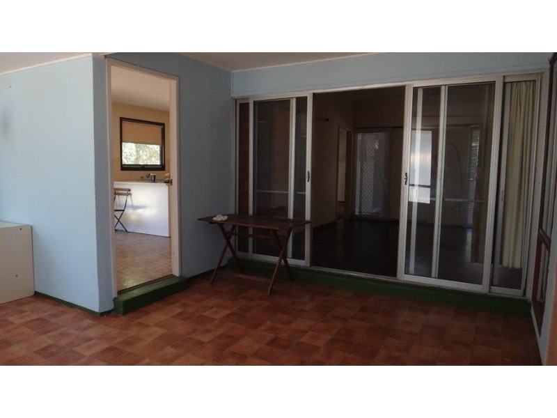 253 Bell Court, Leeman WA 6514