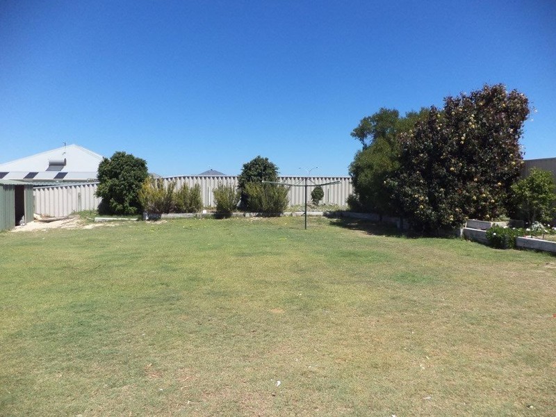 10 Shearwater Drive, Jurien Bay WA 6516