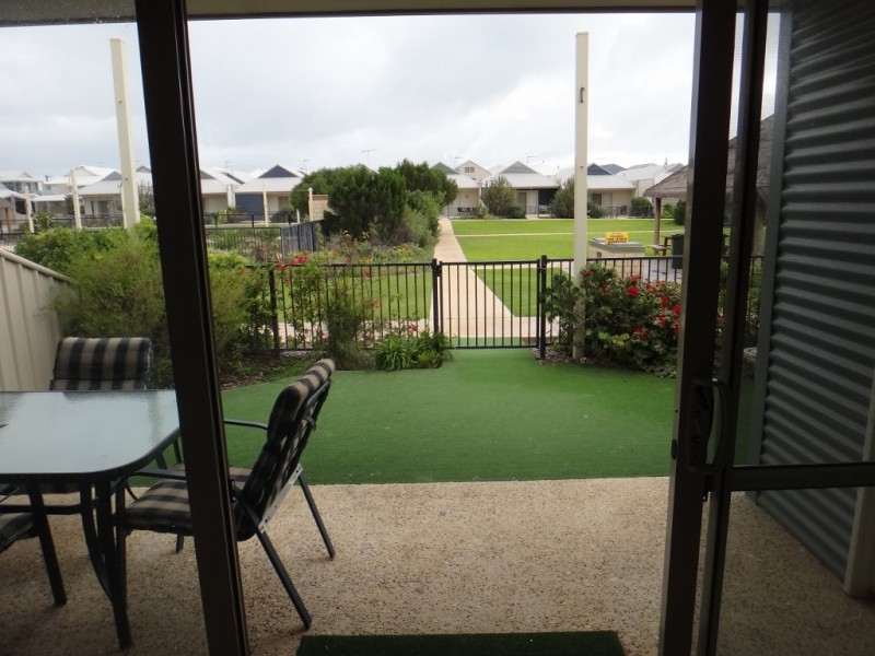 11 (U47) HEATON STREET, Jurien Bay WA 6516