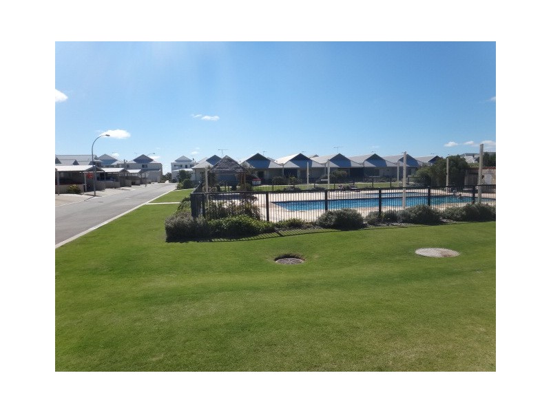11 (LOT 32) HEATON STREET, Jurien Bay WA 6516