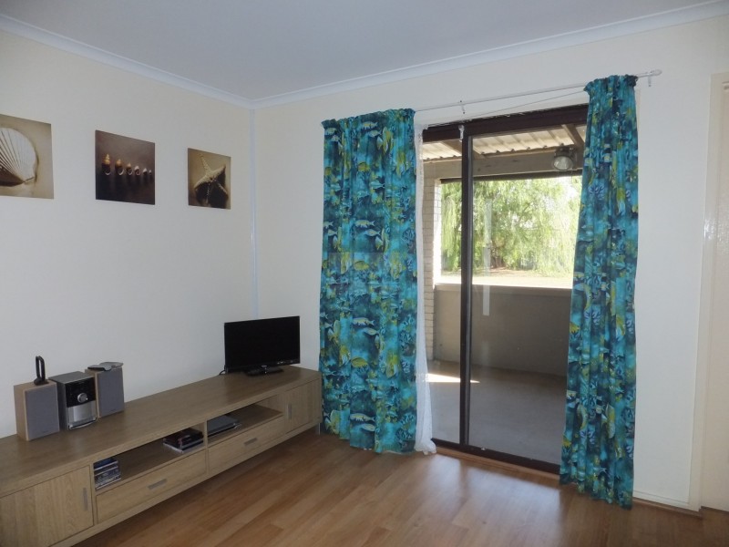 1B HASTING STREET, Jurien Bay WA 6516