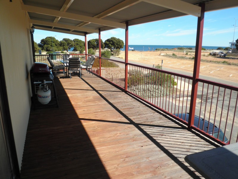 71 Nairn Street, Leeman WA 6514