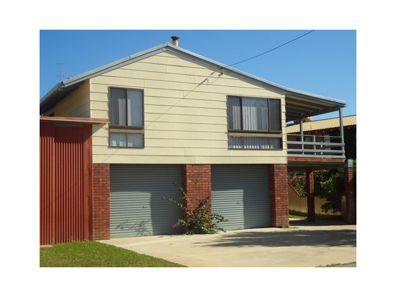 11 Bluewater Drive, Jurien Bay WA 6516