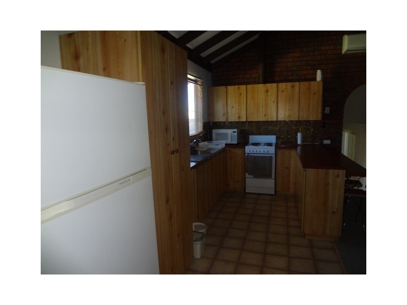 11 Bluewater Drive, Jurien Bay WA 6516