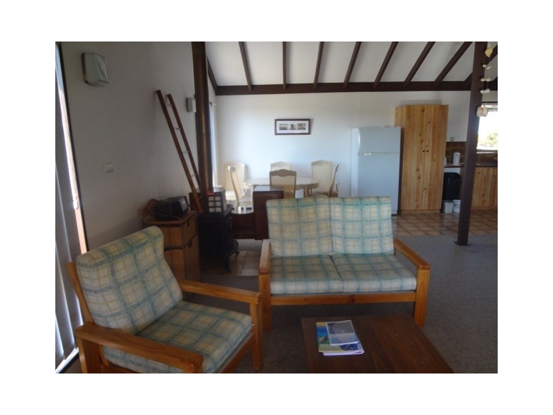 11 Bluewater Drive, Jurien Bay WA 6516