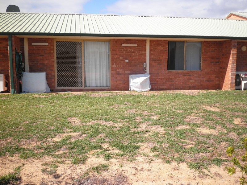 Unit 2/36 Nairn Street, Leeman WA 6514