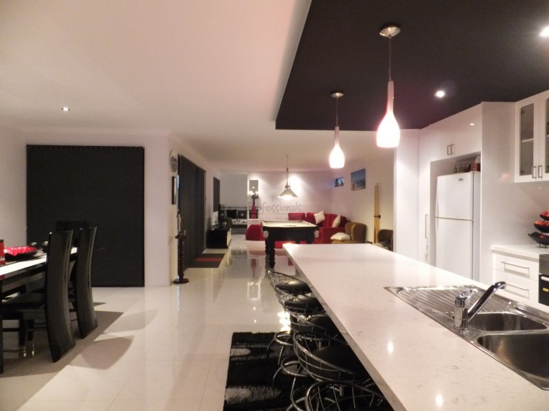 16 (LOT 354) PINETREE CIRCUIT, Jurien Bay WA 6516