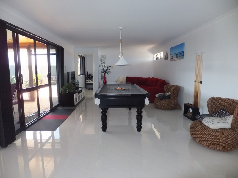 16 (LOT 354) PINETREE CIRCUIT, Jurien Bay WA 6516