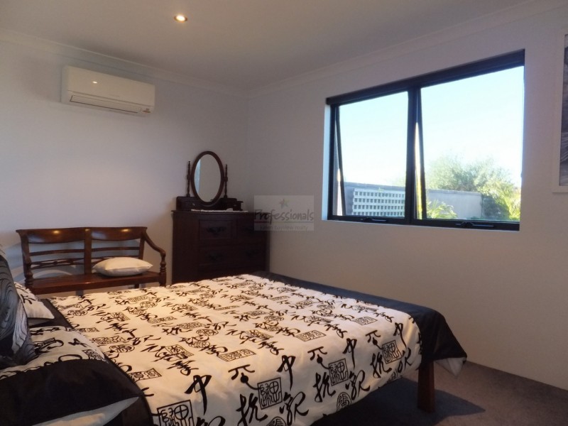 16 (LOT 354) PINETREE CIRCUIT, Jurien Bay WA 6516