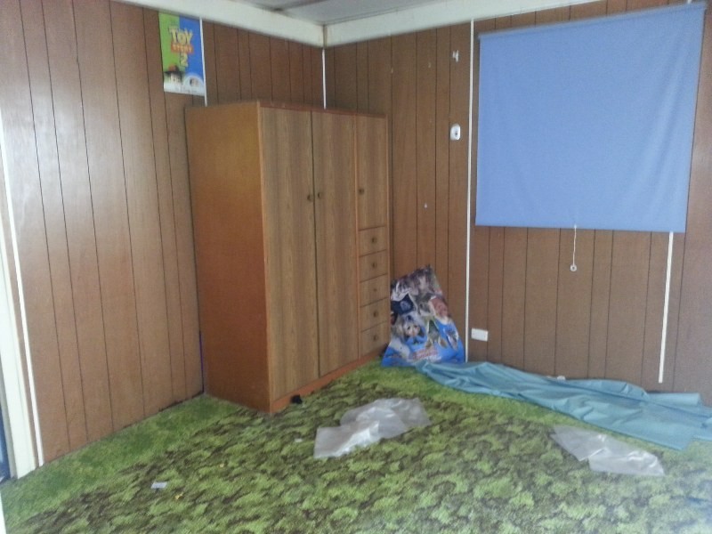 98 THOMAS STREET, Leeman WA 6514