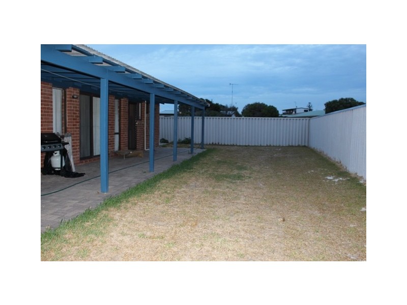 9 Segovia, Cervantes WA 6511