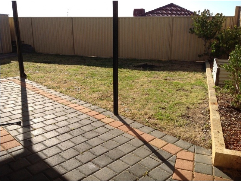 3 Saintfield Corner, Ridgewood WA 6030
