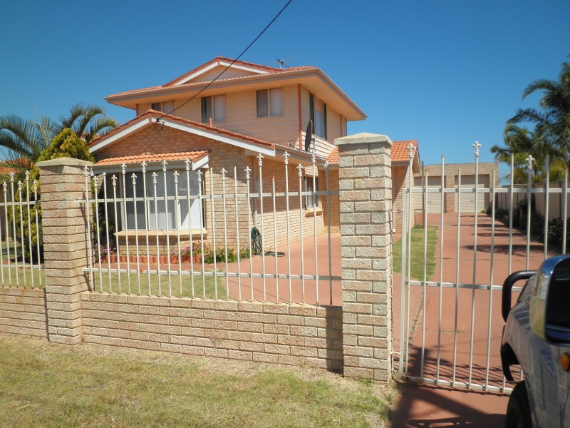 12 Agonis Street, Leeman WA 6514