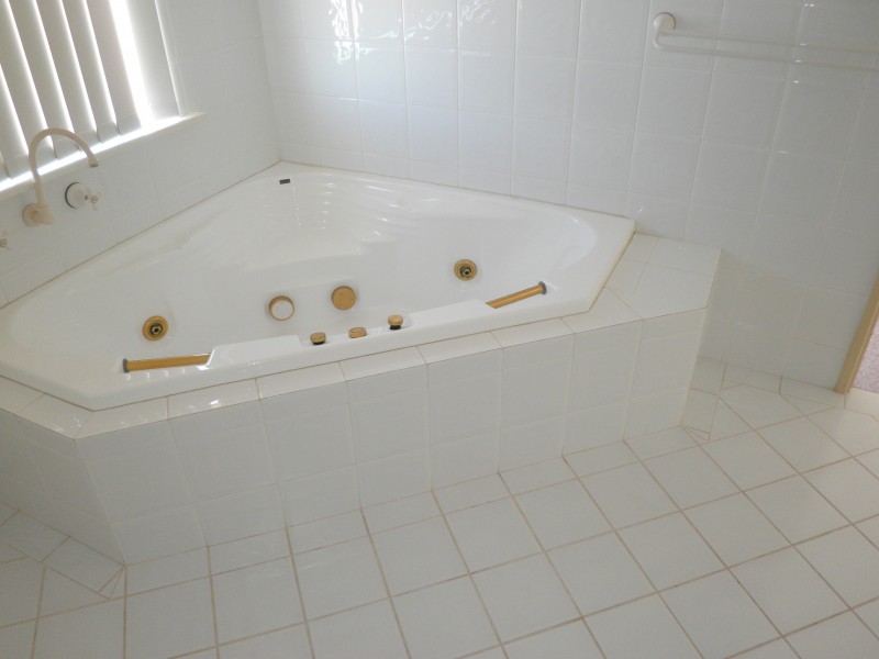 12 Agonis Street, Leeman WA 6514