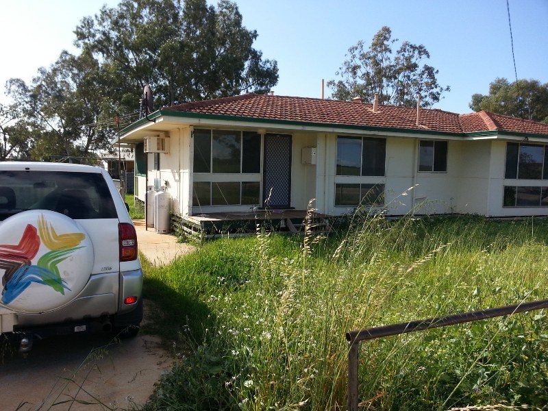 9 BOWMAN STREET, Carnamah WA 6517