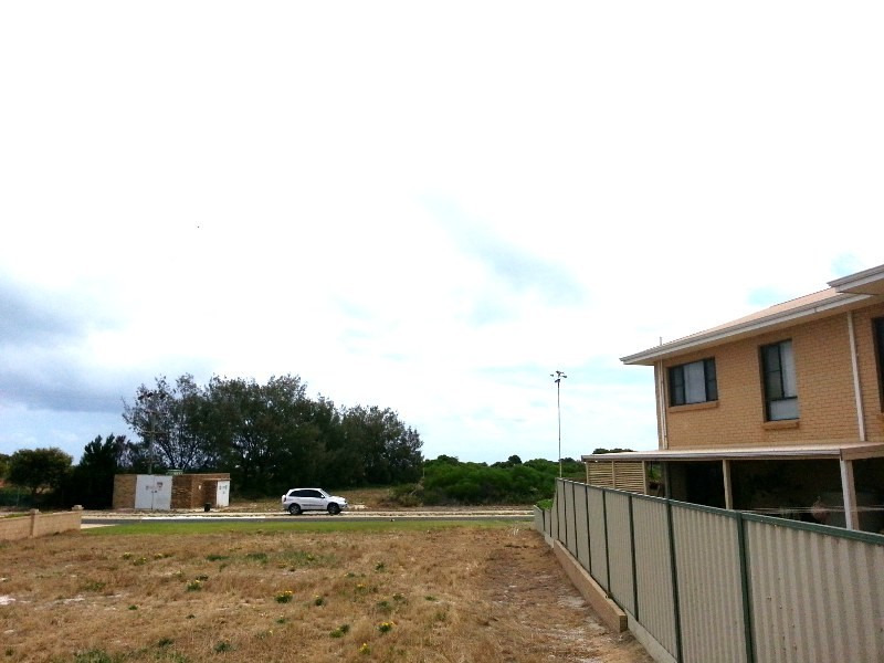 20 CASUARINA CRESCENT, Jurien Bay WA 6516