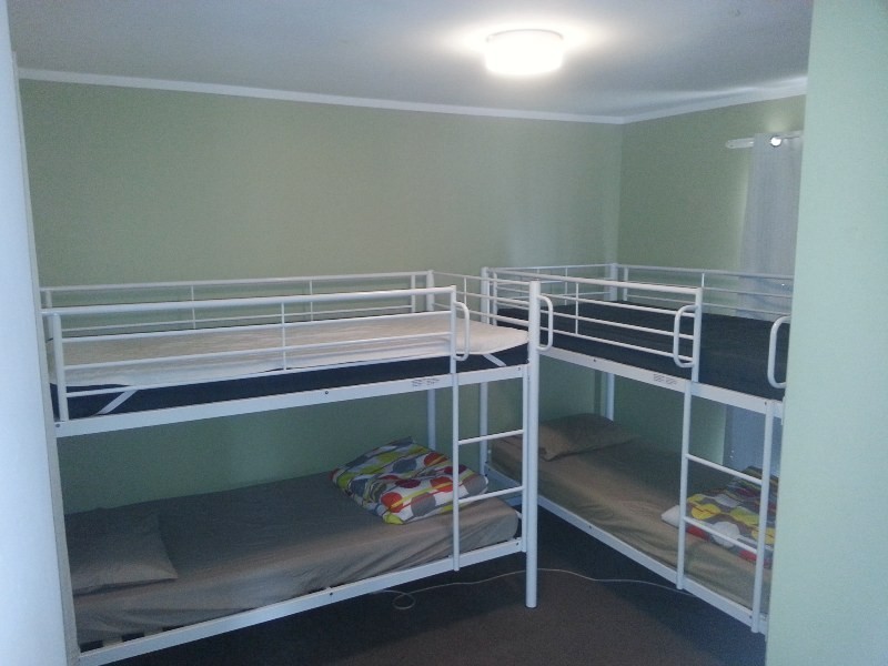 8 BELL COURT, Leeman WA 6514