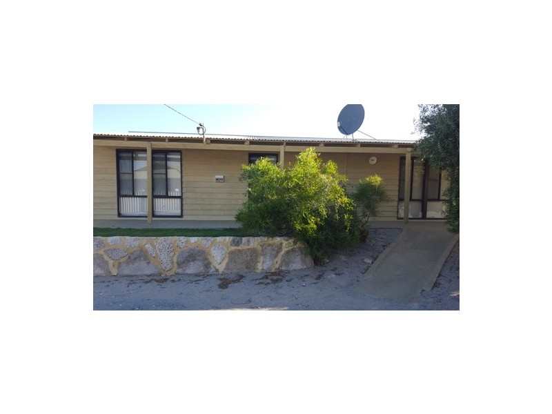 26 McGilp St, Green Head WA 6514