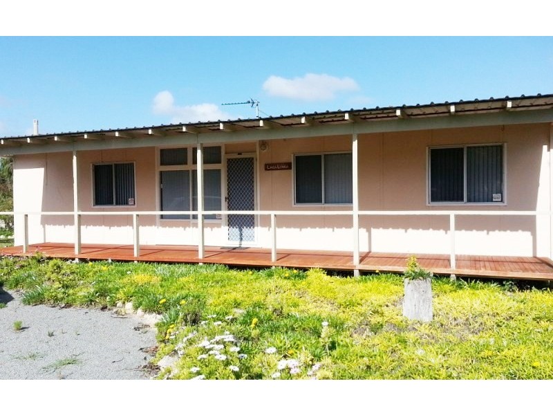 9 HAMERSLEY STREET, Jurien Bay WA 6516