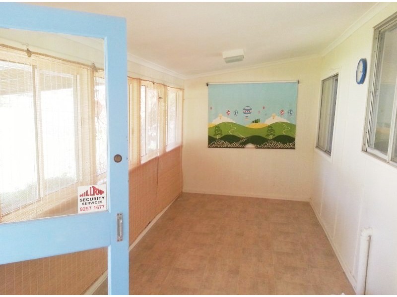 9 HAMERSLEY STREET, Jurien Bay WA 6516