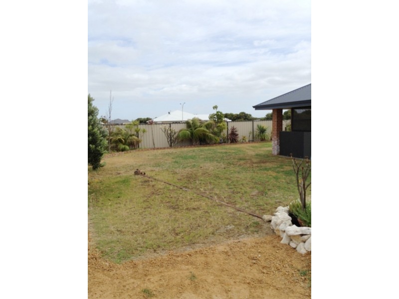 4 Peaceful Bay Parade, Jurien Bay WA 6516