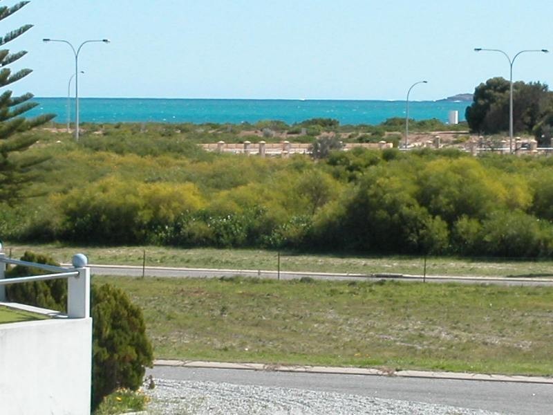 LOT 1067 KARLEEN LANE, Jurien Bay WA 6516