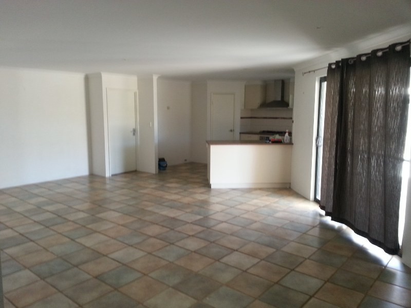 6 FIGTREE WAY, Jurien Bay WA 6516