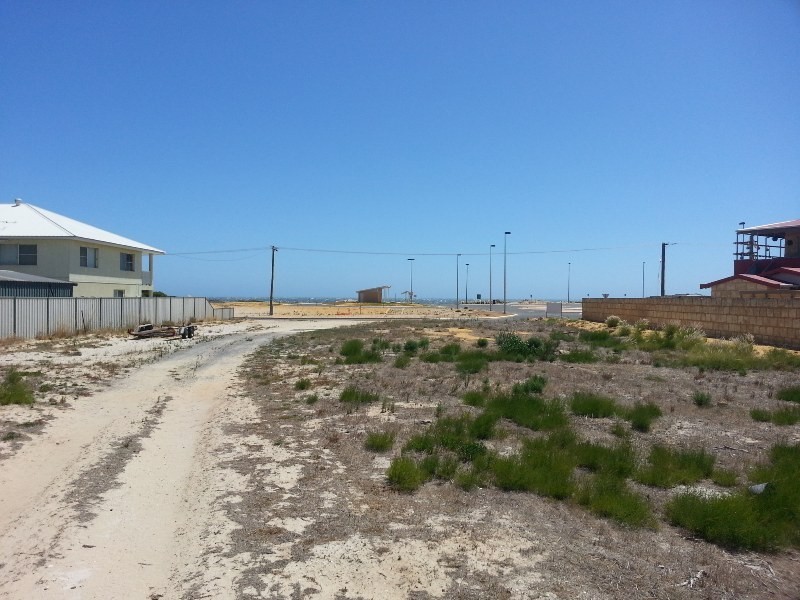 14 (L534) ILLYARRIE STREET, Leeman WA 6514