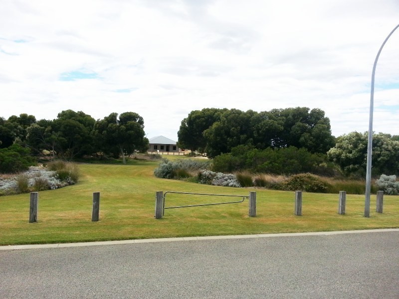 6 (L451) NEMCIA WAY, Jurien Bay WA 6516