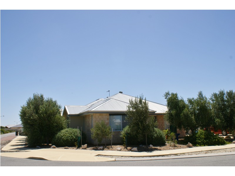 29 Bettong Avenue, Jurien Bay WA 6516