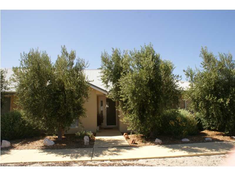 29 Bettong Avenue, Jurien Bay WA 6516