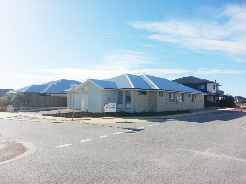 21 BETTONG AVENUE, Jurien Bay WA 6516
