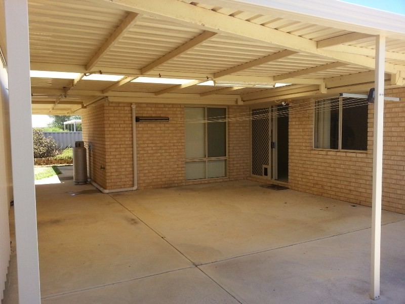 21 AGONIS STREET, Leeman WA 6514