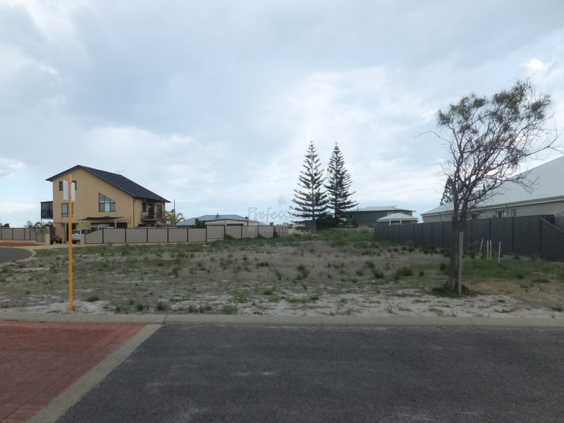 1 (Lot 320) Sheoak Grove, Jurien Bay WA 6516