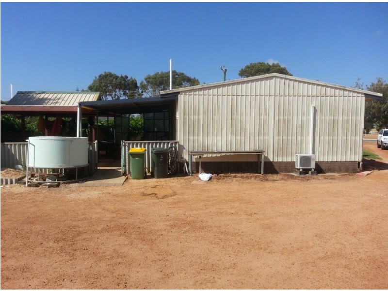 19 HASTING STREET, Jurien Bay WA 6516