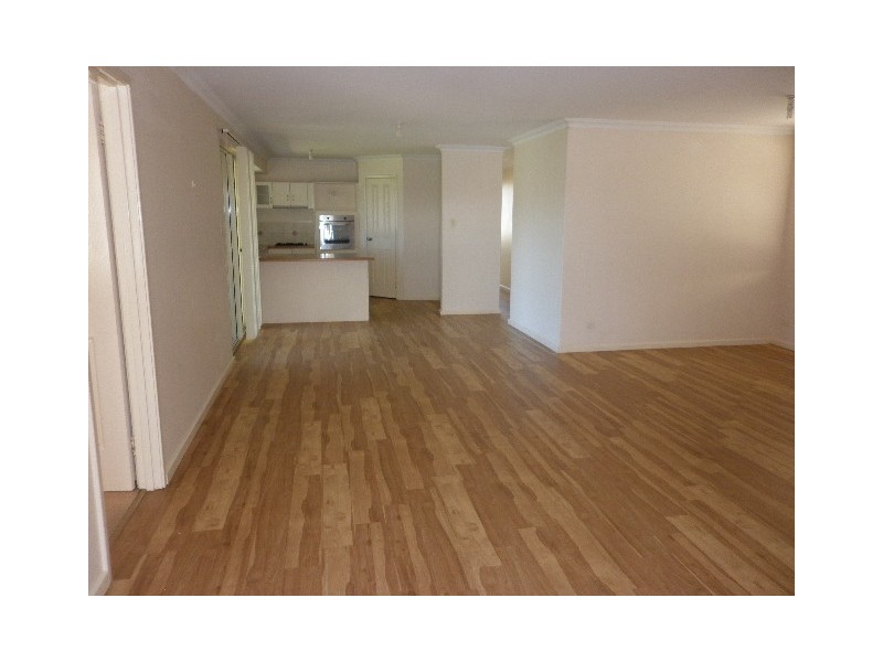 33 Dryandra Boulevard, Jurien Bay WA 6516