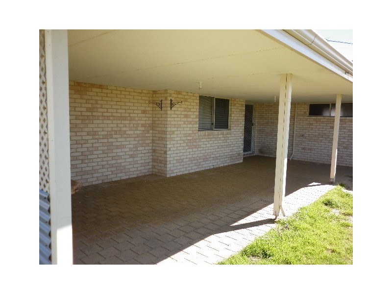 33 Dryandra Boulevard, Jurien Bay WA 6516