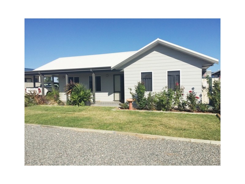 6 Tarragona Loop, Cervantes WA 6511