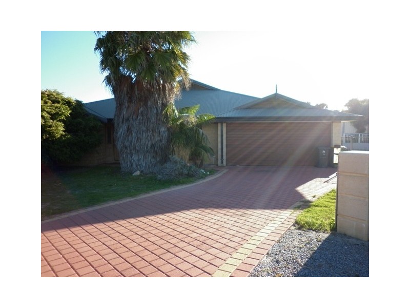 8 Shelley Cove, Jurien Bay WA 6516