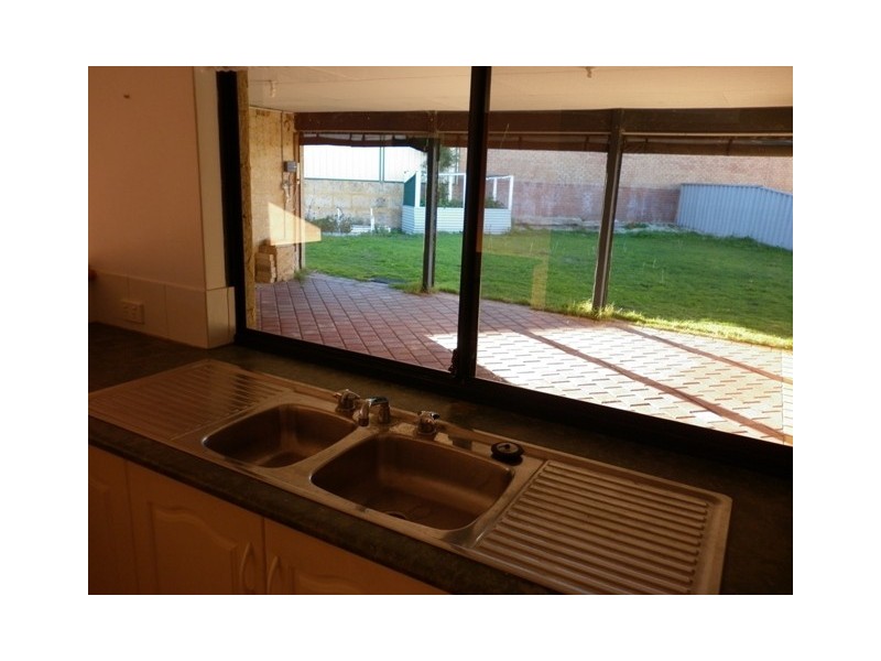 8 Shelley Cove, Jurien Bay WA 6516