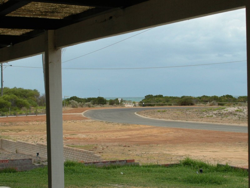 21 LINDSAY STREET, Jurien Bay WA 6516