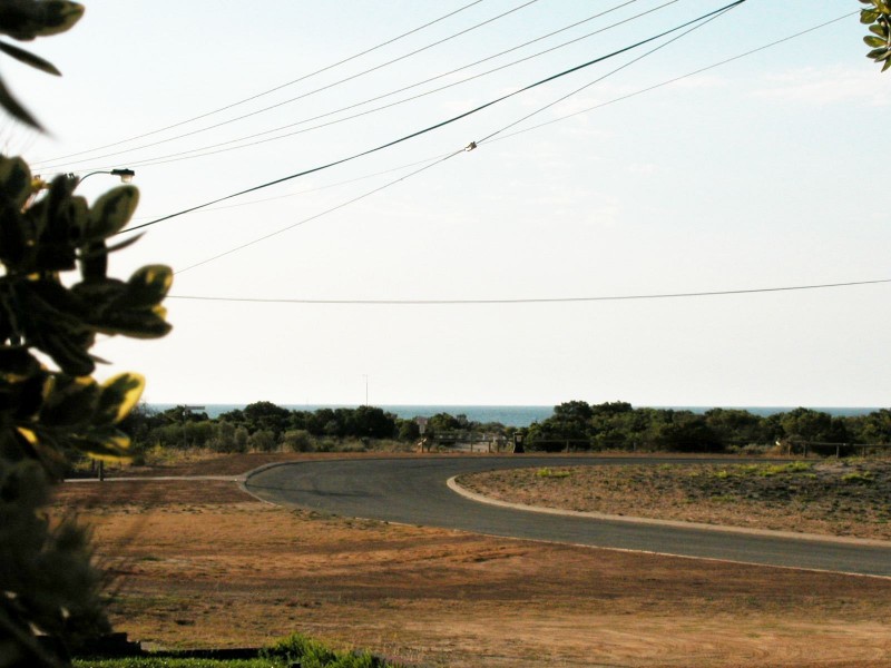 21 LINDSAY STREET, Jurien Bay WA 6516