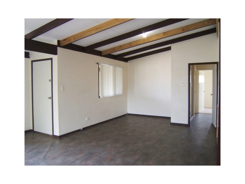 32 LESUEUR DRIVE, Jurien Bay WA 6516