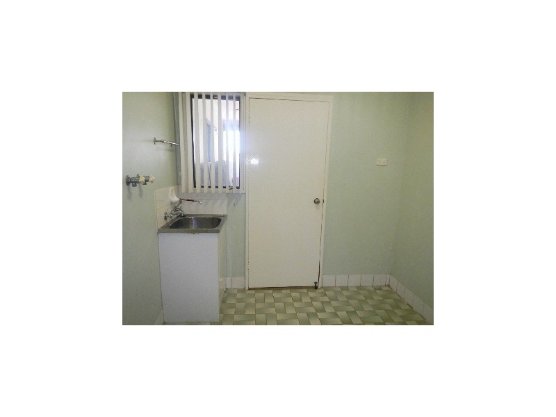 32 LESUEUR DRIVE, Jurien Bay WA 6516