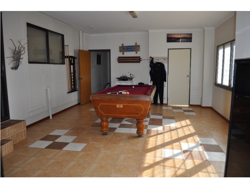 4 Bierman St, Green Head WA 6514