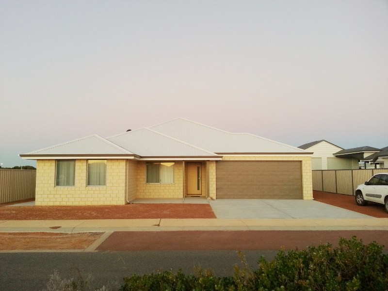 23 ADRIANA PARADE, Jurien Bay WA 6516